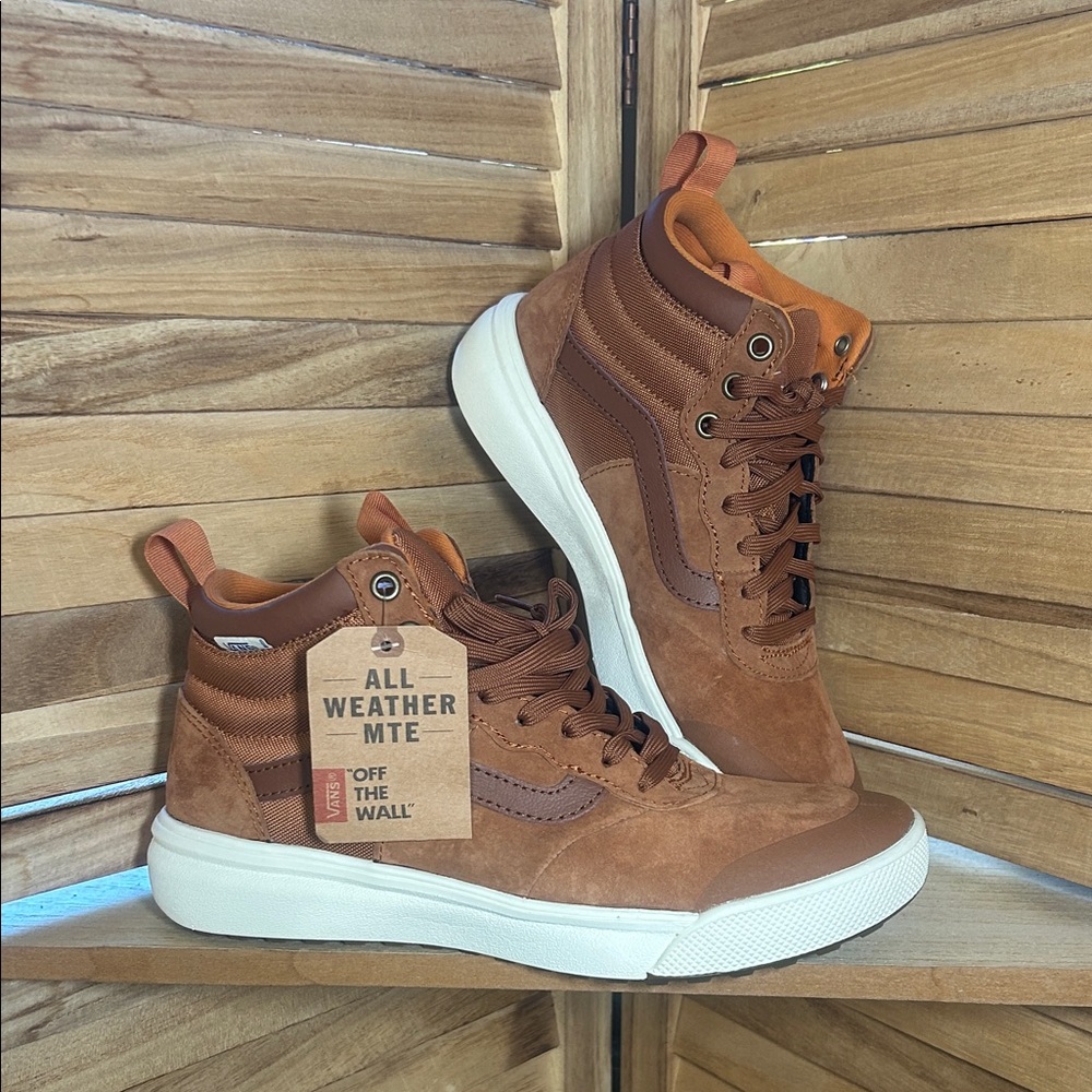 NWT Vans All Weather MTE High-Top Sneakers
